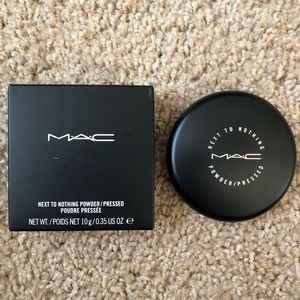 MAC Next To Nothing Powder Light Plus